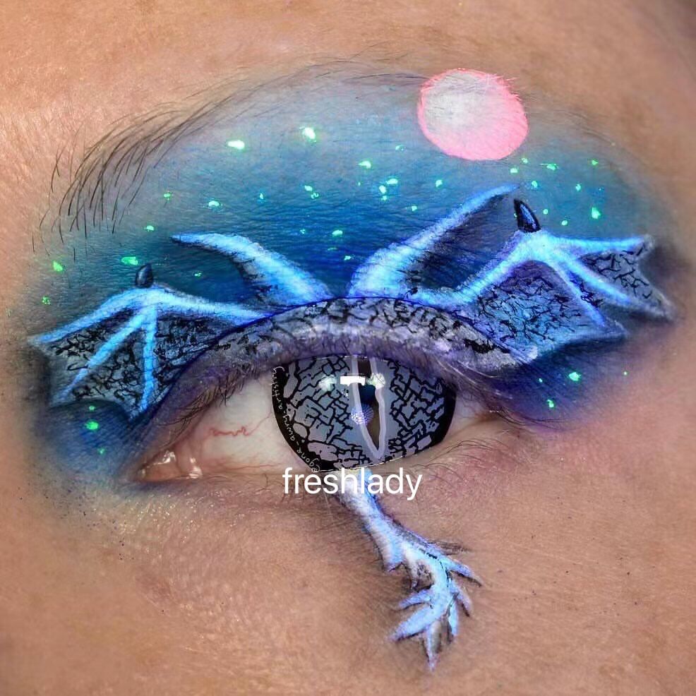 Silver Lizard Eye
