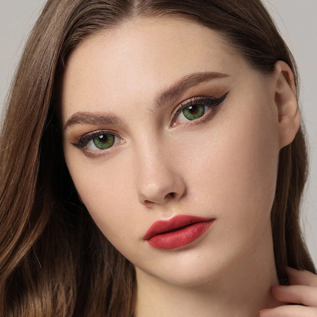 Nonno Forest Green Coloured Contacts